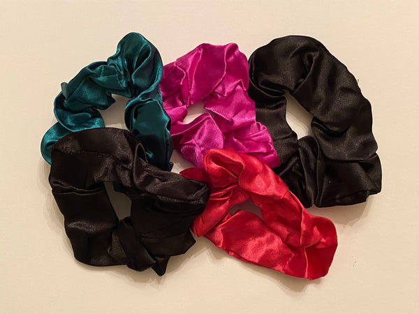 COLORFUL HAIR SCRUNCHIES